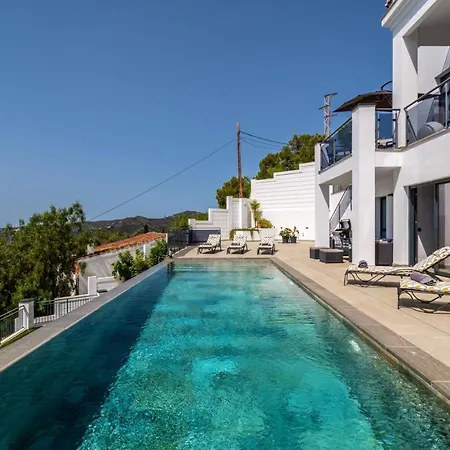 Villa One Villa